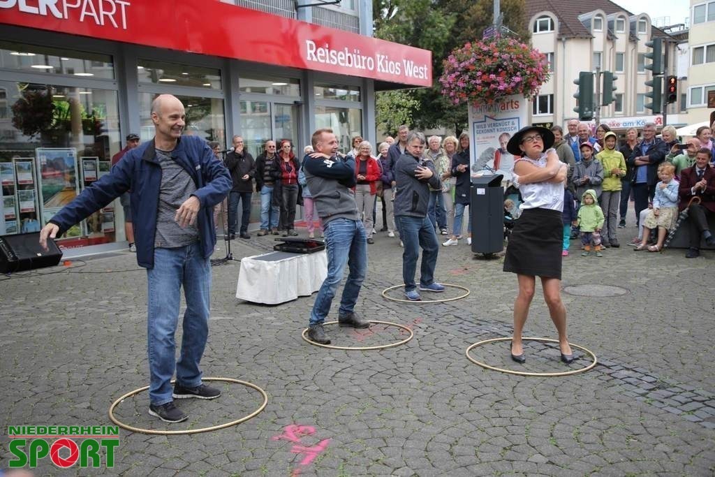 AdreanneTribouto_Hoopelai_059 | Bildergalerie von Sport-Ereignissen aber auch von weiteren spannenden Dingen - nicht nur vom Niederrhein. In Anlehnung an den bekannten Spruch von Hanns Dieter Hüsch heißt das Motto: "Niederrhein ist überall".  - Realisiert mit Pictrs.com