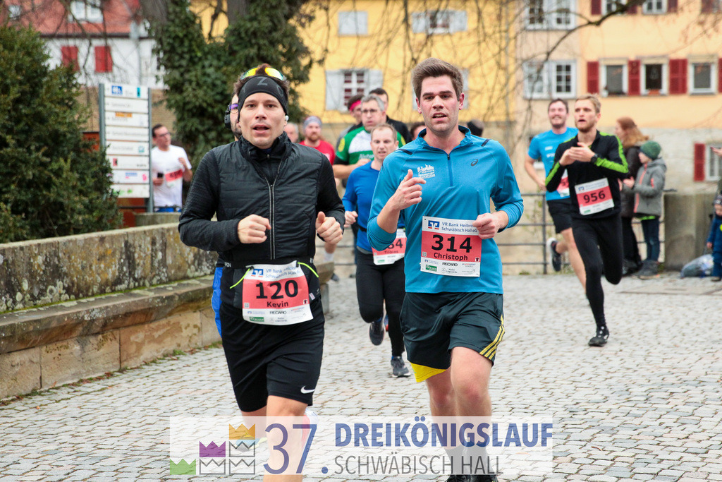 VR Bank Hauptlauf 10000m | 3 Koenigslauf 2023 - Realisiert mit Pictrs.com