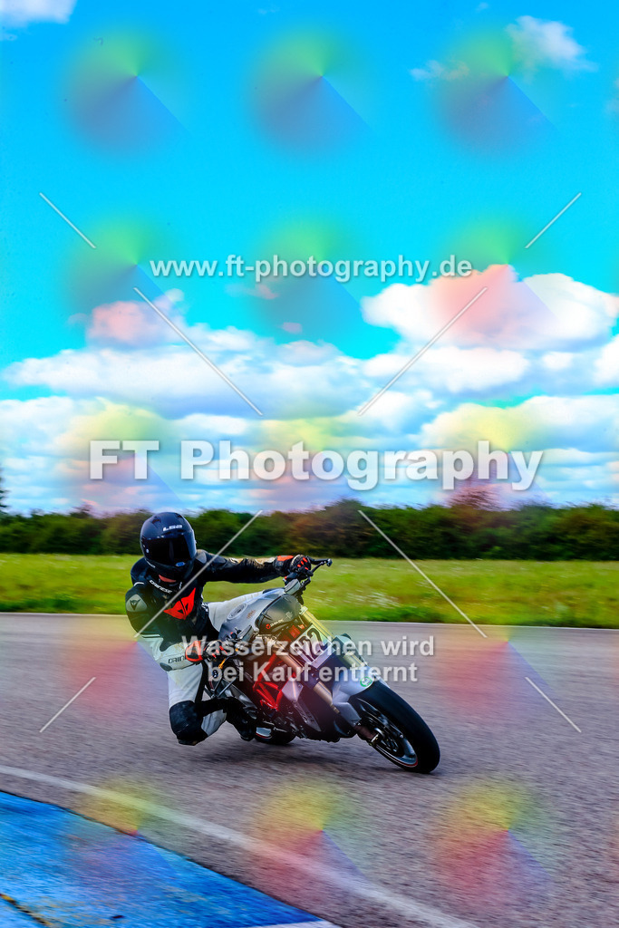 _OUR6622 | Hier findet Ihr Bilder von Touristenfahrten auf der Nürburgring Nordschleife oder von anderen Veranstaltungen die ich besucht habe. Viel Spass beim Durch Schauen 