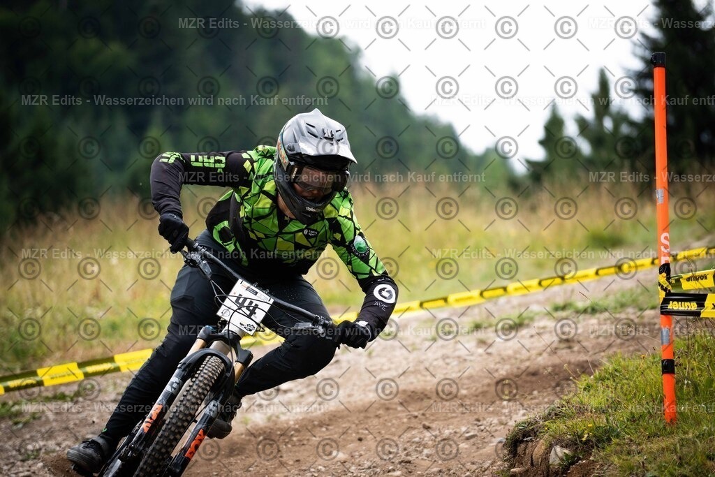 x-282 | mzredits - Realisiert mit Pictrs.com