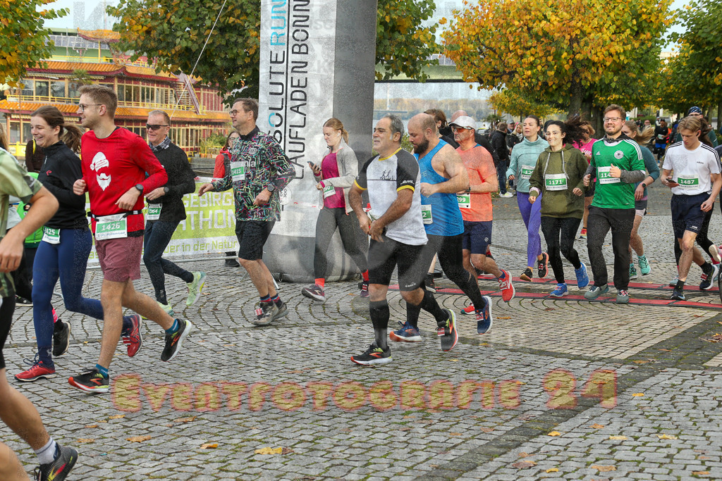 241020_0949_EX1_7183 | Sportfotografie im Rhein-Sieg Kreis, Köln, Bonn, NRW, Rheinland Pfalz, Hessen, etc. Unser Tätigkeitsfeld umfasst den Laufsport vom Volkslauf über den Marathon, Duathlon, Triathon bis zum Ultralauf wie Kölnpfad Ultra oder Schindertrail.