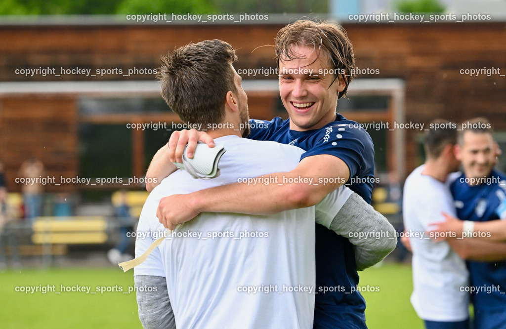 ATUS Velden Meisterfeier 2023 20.5.2023 | Headcoach ATUS Velden Marcel Günther Kuster, #10 Lukas Lausegger