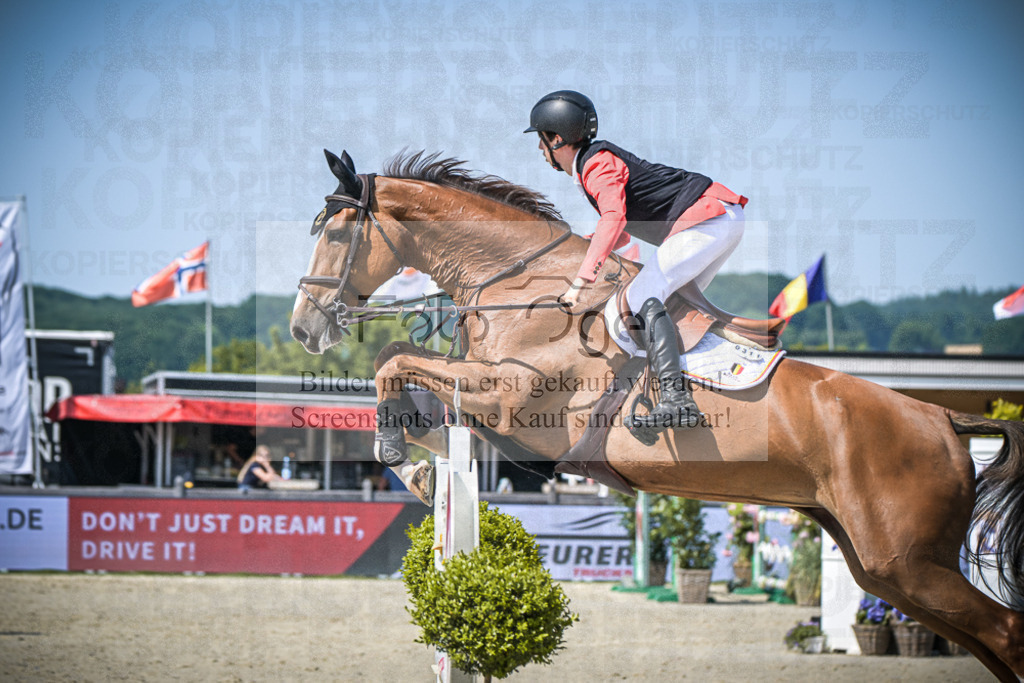 DOS_6934 | Entdecke hochwertige Reitturnierfotos von Foto Oger. Professionell, emotional und authentisch – jetzt Lieblingsmomente im Shop bestellen.Deutschlandweite Turnierfotografie. - Realisiert mit Pictrs.com