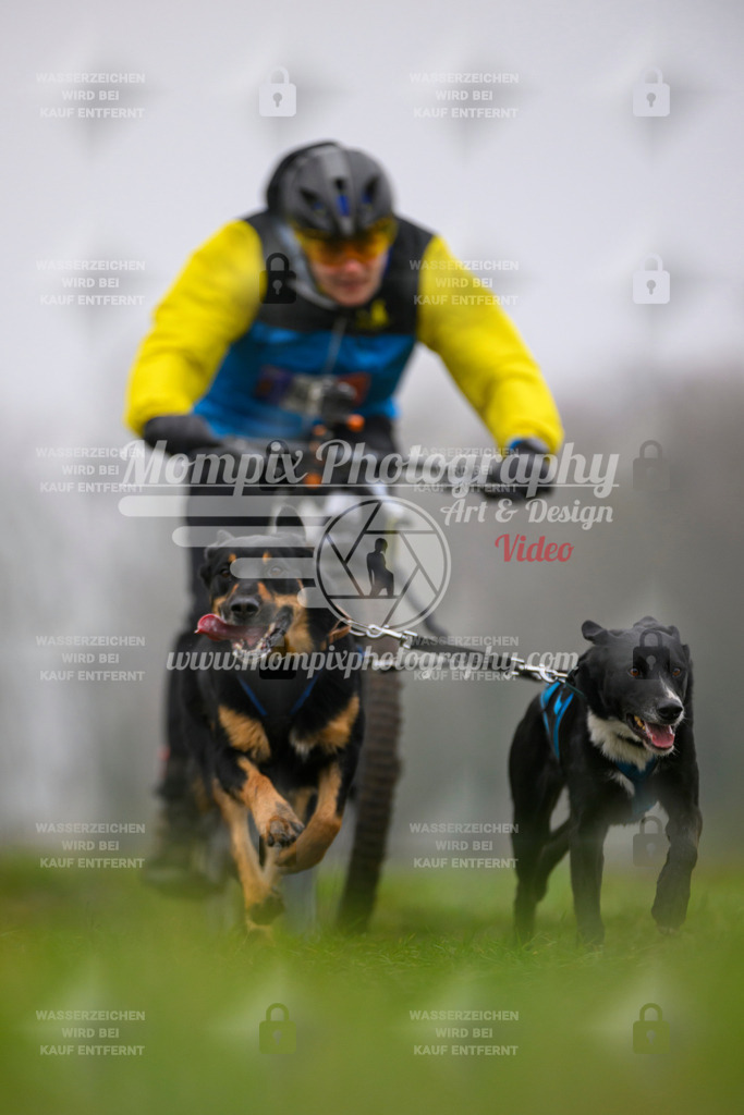 MompixPhotography_CDF2023_FFST_Di_Bike2-31 | PayLife