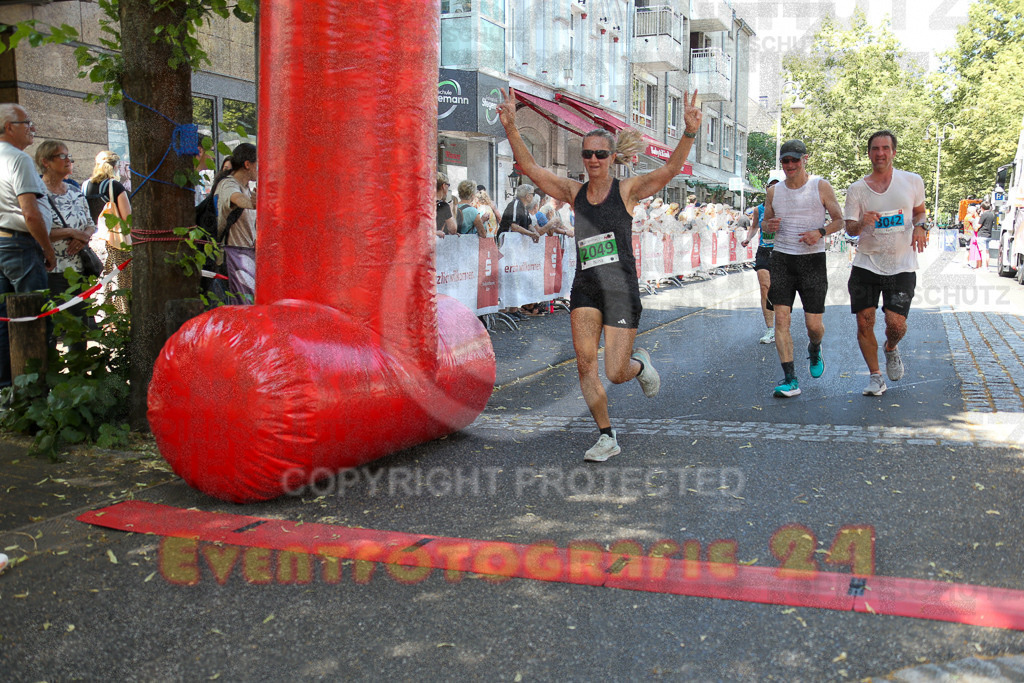 250621_1203_EX1_4722 | Sportfotografie im Rhein-Sieg Kreis, Köln, Bonn, NRW, Rheinland Pfalz, Hessen, etc. Unser Tätigkeitsfeld umfasst den Laufsport vom Volkslauf über den Marathon, Duathlon, Triathon bis zum Ultralauf wie Kölnpfad Ultra oder Schindertrail.