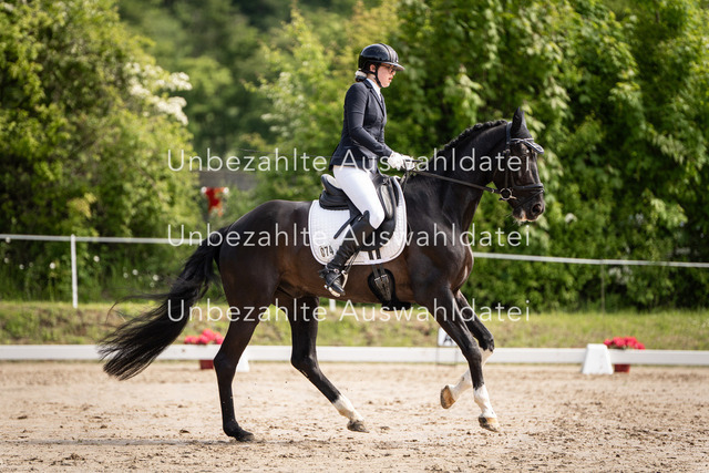 Bad_Meinberg_08368 | saradresslerfotografie - Realisiert mit Pictrs.com