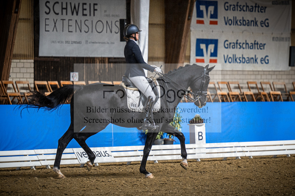DOS_0930 | Entdecke hochwertige Reitturnierfotos von Foto Oger. Professionell, emotional und authentisch – jetzt Lieblingsmomente im Shop bestellen.Deutschlandweite Turnierfotografie. - Realisiert mit Pictrs.com