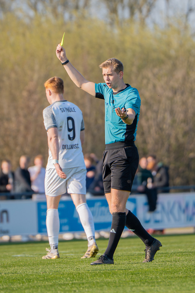Fußball I Herren I Saison 2025-2026 I Bezirksliga Weser-Ems 4 I 24. Spieltag I VFL Oythe - SV Thüle I 220043.03.2026 | jns.sportfotos - Realisiert mit Pictrs.com