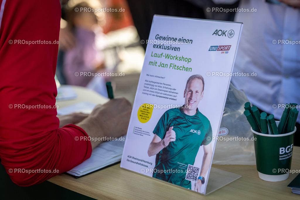 44. Kölner Brückenlauf; Koeln, 14.09.25 | Impressionen vom 44. Kölner Brückenlauf am 14.09.25 am Schokoladenmuseum in Koeln. Foto: BEAUTIFUL SPORTS/Leah Kohring