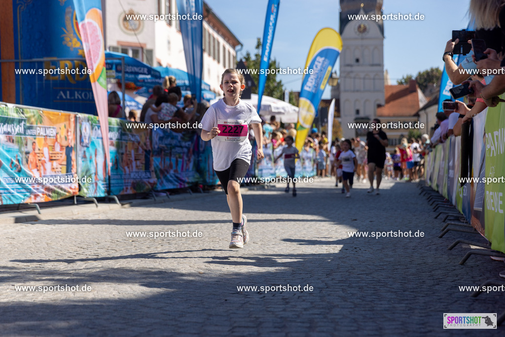 VJ__3075 | Stadtlauf Erding 2025 #stadtlauferding #erdingstadtlauf #stadtlauf_erding #laufmotivation #trisporterding #yourpictrs #sportshot_your_pictrs