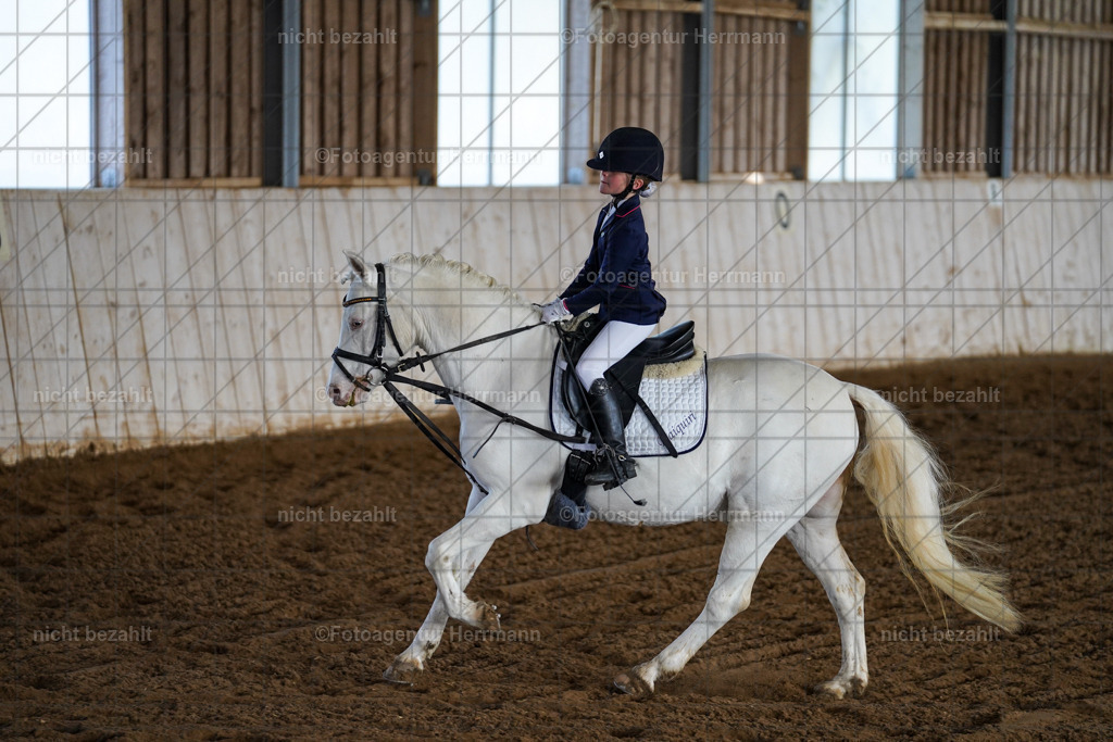 20230518-FAH03497 | Frühjahrsturnier, landberg am Lech, 2023, Reitclub Landsberg, Turnierbilder, Fotos Turnier Landsberg, Fotoagentur Herrmann, Turnierfotografen Bayern, reitsport Fotograf, Pferde Fotograf