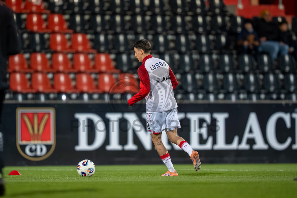 VfB Stuttgart II vs. FC Energie Cottbus, Fussball, 3.Liga, 27. Spieltag, Saison 2025/2026, 03.03.2026 | Nicolas Sessa (VfB Stuttgart II, #10),VfB Stuttgart II vs. FC Energie Cottbus, Fussball, 3.Liga, 27. Spieltag, Saison 2025/2026, 03.03.2026Foto: photosbyphips/Philip Ziegler