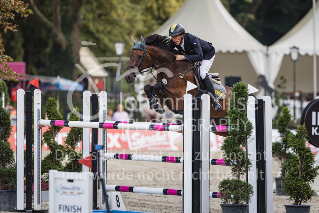 230909_OWLCh_Championat-595 | Deine schönsten Turniermomente als professionelle Fotos! Entdecke hochwertige Pferdesport-Fotografie im Online-Shop. Jetzt Fotos finden & bestellen!