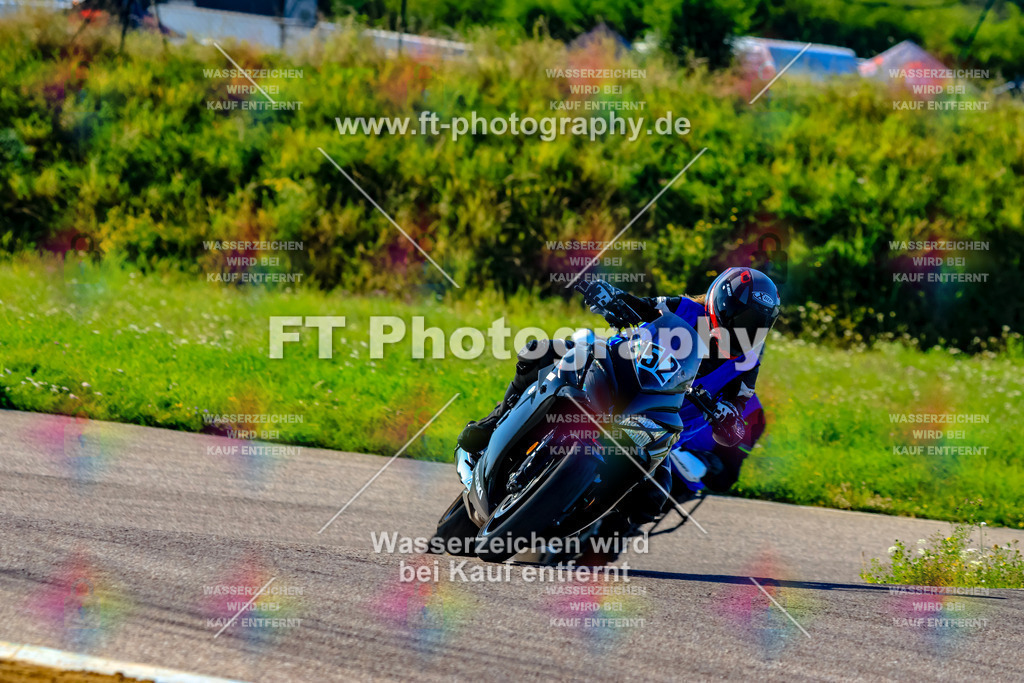 052-2319 | Hier findet Ihr Bilder von Touristenfahrten auf der Nürburgring Nordschleife oder von anderen Veranstaltungen die ich besucht habe. Viel Spass beim Durch Schauen 