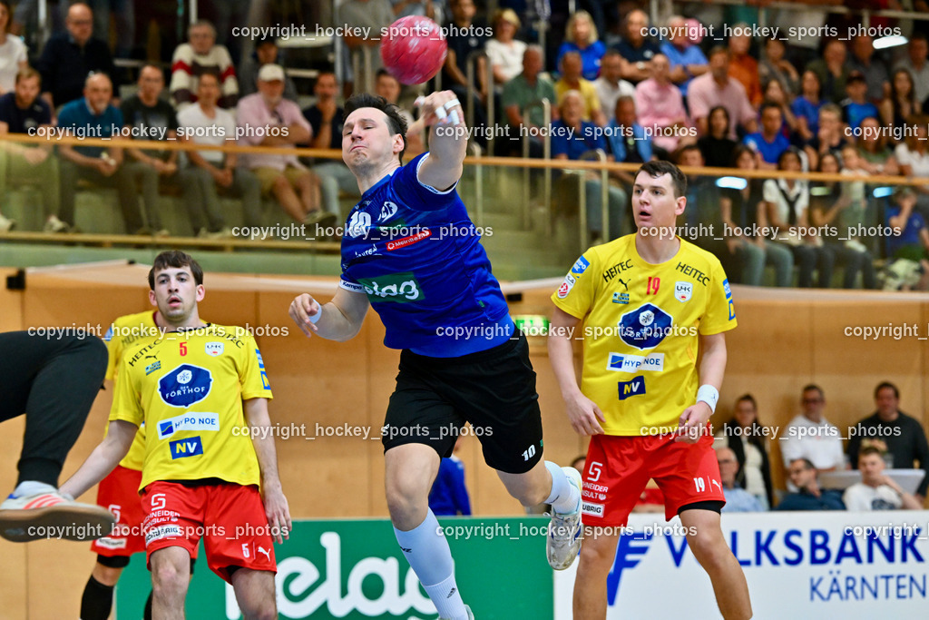 SC Ferlach vs. UHK Krems | #2 HELLERSCHMID Fabian UHK KREMS, #10 Perkusic Toni SC Ferlach, #19 Knez Domen UHK KREMS, SC Ferlach vs. UHK Krems, SC Ferlach vs. UHK Krems am 02.05.2026 in Ferlach (Ballspielhalle Ferlach), Austria, (Photo by Bernd Stefan)