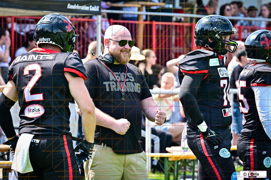 FD-Saints vs. Wetzlar Wölfe (88 von 205) | professionelle Sport- und Eventfotografie von Tomafocus – dynamische Bilder, emotionale Momente und hochwertige Aufnahmen für jeden Anlass. - Realisiert mit Pictrs.com