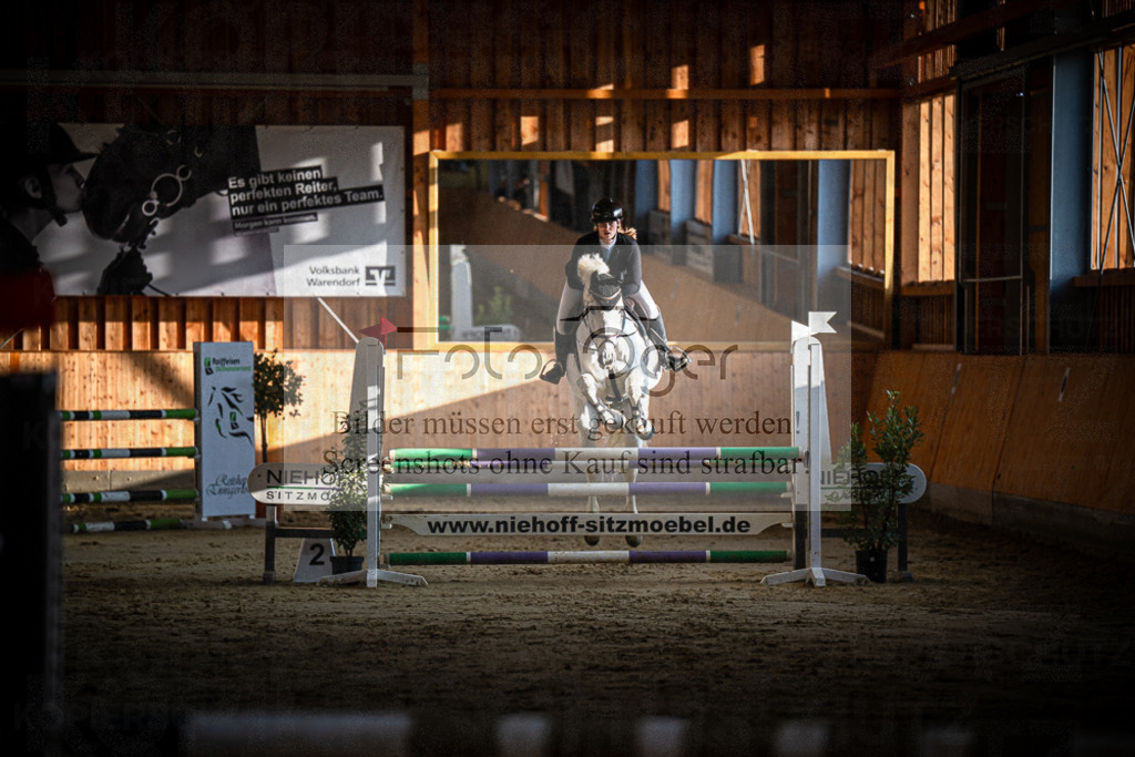 DOS_0331 | Entdecke hochwertige Reitturnierfotos von Foto Oger. Professionell, emotional und authentisch – jetzt Lieblingsmomente im Shop bestellen.Deutschlandweite Turnierfotografie. - Realisiert mit Pictrs.com