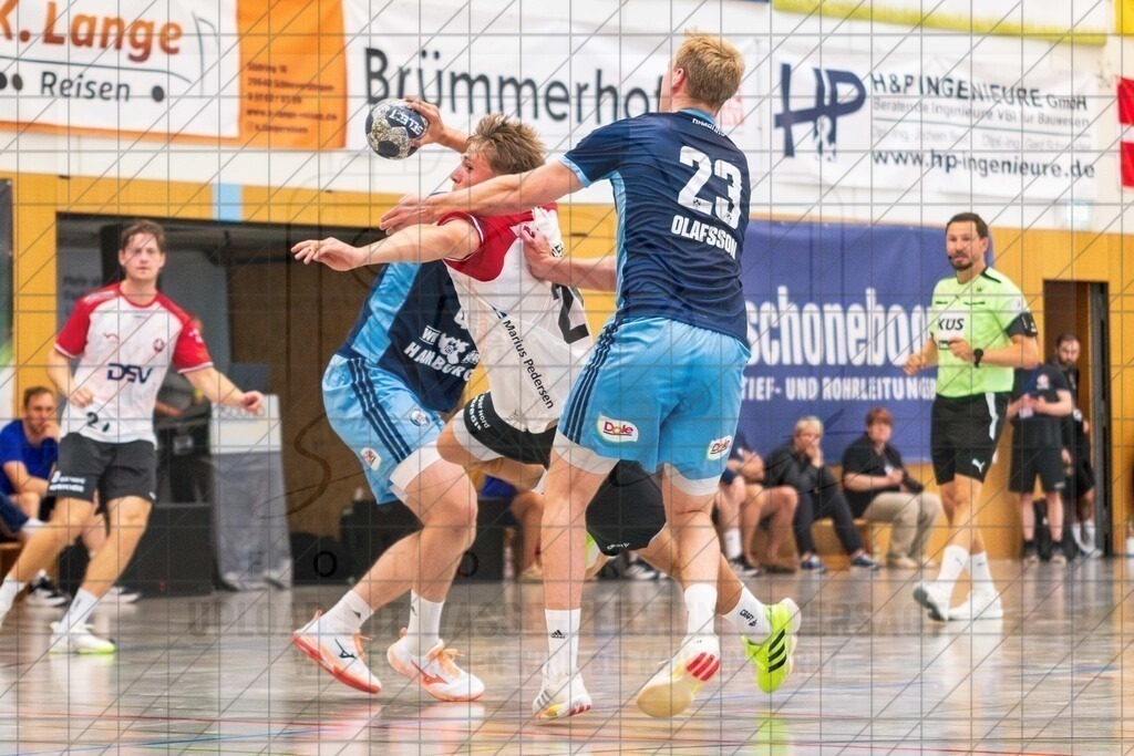 IHC 2026 - Handball-Club Hamburg vs. HØJ Elite | Andreas Lang (HØJ Elite #27), Einar Olafsson (Handball-Club Hamburg #23); IHC 2026 - Handball-Club Hamburg vs. HØJ Elite am 07.08.26 in Sporthalle KGS, Schneverdingen - Realisiert mit Pictrs.com