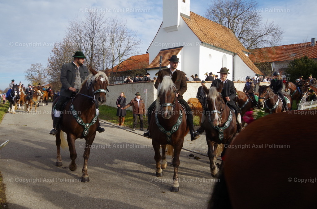IMGP0800 | fotografiert von Axel PollmannLeonhardi Wallfahrt Benediktbeuern und Murnau, Fronleichnam, Fasching, Landschaft im Loisachtal und Benediktbeuern  - Realisiert mit Pictrs.com