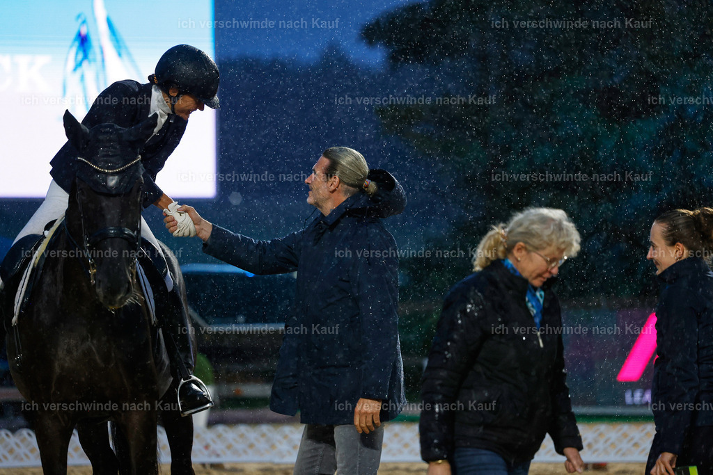 04_2-Siegerehrung-Dressur M__ -StoibPH-2901 | working equitationturnier fotograf videograf stoibphotography marixx film working equitation deutschland reitsport turnierfotografie eventfotografie equestrian events