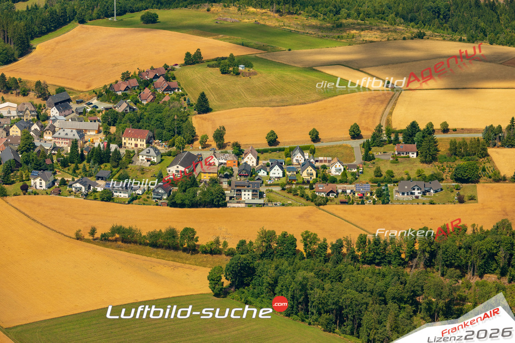 Bernstein am Wald Schwarzenbach am Wald Bild- Das Luftbild wurde 2025 vom UL-Flugzeug heraus erstellt ( keine Drohne ) - Hochauflösende Luftaufnahme -Nicht vergleichbar mit Google Maps oder Satelittenbilder- Die Geschenkidee !Mit Lizenz und Bildrechte bestellbar