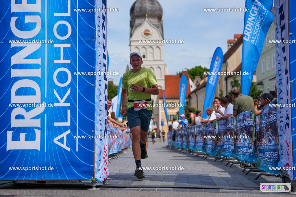 DSC05142 | Stadttriathlon Erding 2025. #yourpictrs #sportshot_your_pictrs @Sportshotphotography #stadttriathlonerding Copyright: www.sportshot.de