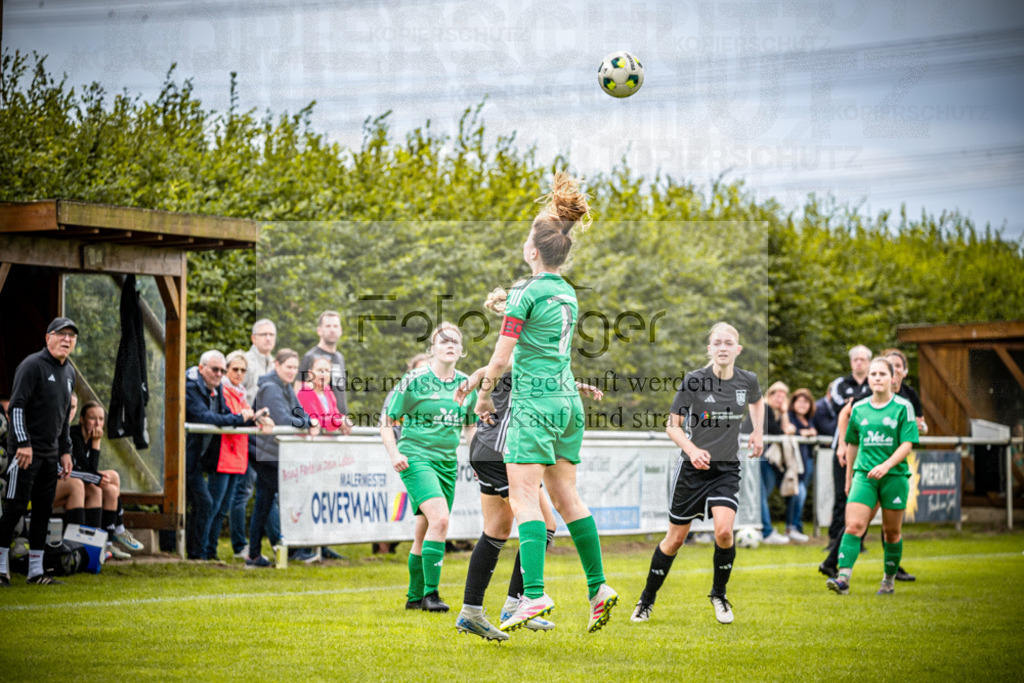 SG Bohmte/Ostercappeln/Schwagstorf - SG Hollenstede / Schwagstorf | Fr.-BZL Weser-Ems Süd · 1. Damen - SG Hollenstede / Schwagstorf · Sportplatz - Realisiert mit Pictrs.com
