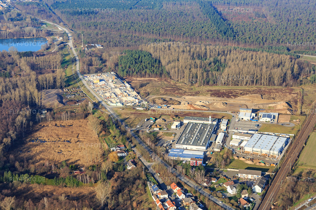 Luftbild: Industriegebiet Siemensstraße mit Hartmann & König Stromzuführungs AG im Ortsteil Neudorf in Graben-Neudorf im Bundesland Baden-Württemberg in Deutschland. Foto: IMG_085361.jpg vom 19.12.2015 durch Werner Riehm/FLY-FOTO.deWWW.HUKAG.COM