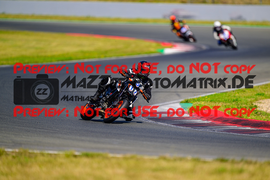 MaZZes_FotoMatrix_240725_6007705_0201 | BLAU