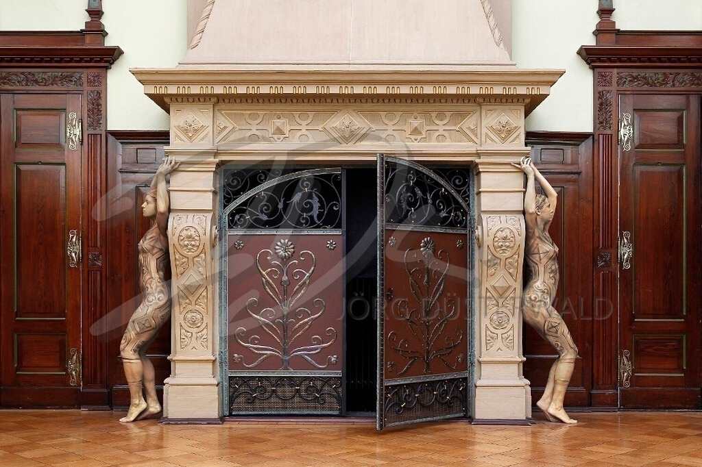 DoorArt-KAMIN_3660 | #001 | Modelle: Anna-Lena u. Nadine | Foto: Tschiponnique Skupin - Realisiert mit Pictrs.com