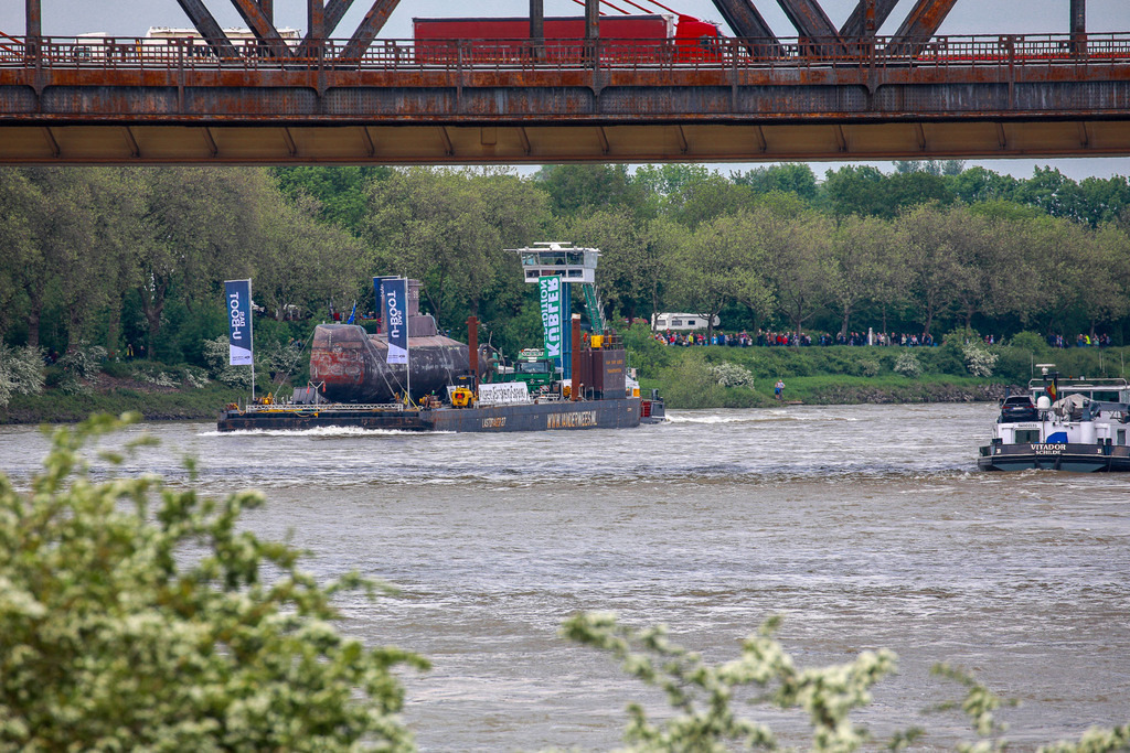 U17_AufdemRhein_120523_17 | Bildergalerie von Sport-Ereignissen aber auch von weiteren spannenden Dingen - nicht nur vom Niederrhein. In Anlehnung an den bekannten Spruch von Hanns Dieter Hüsch heißt das Motto: "Niederrhein ist überall".  - Realisiert mit Pictrs.com