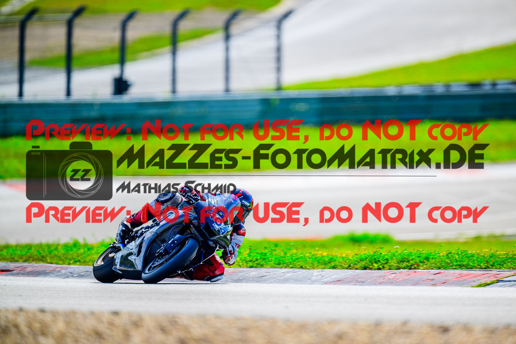 MaZZes_FotoMatrix_240911_6007705_8157 | WEISS