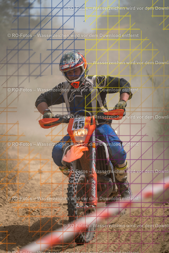 Niederwürzbach 3 Lauf-1019 | Sportfotografie von RO-Fotos: Motorsport, Motocross, Enduro, Laufveranstaltungen und Triathlon. Professionelle Fotos von Sportlern und Events. - Realisiert mit Pictrs.com