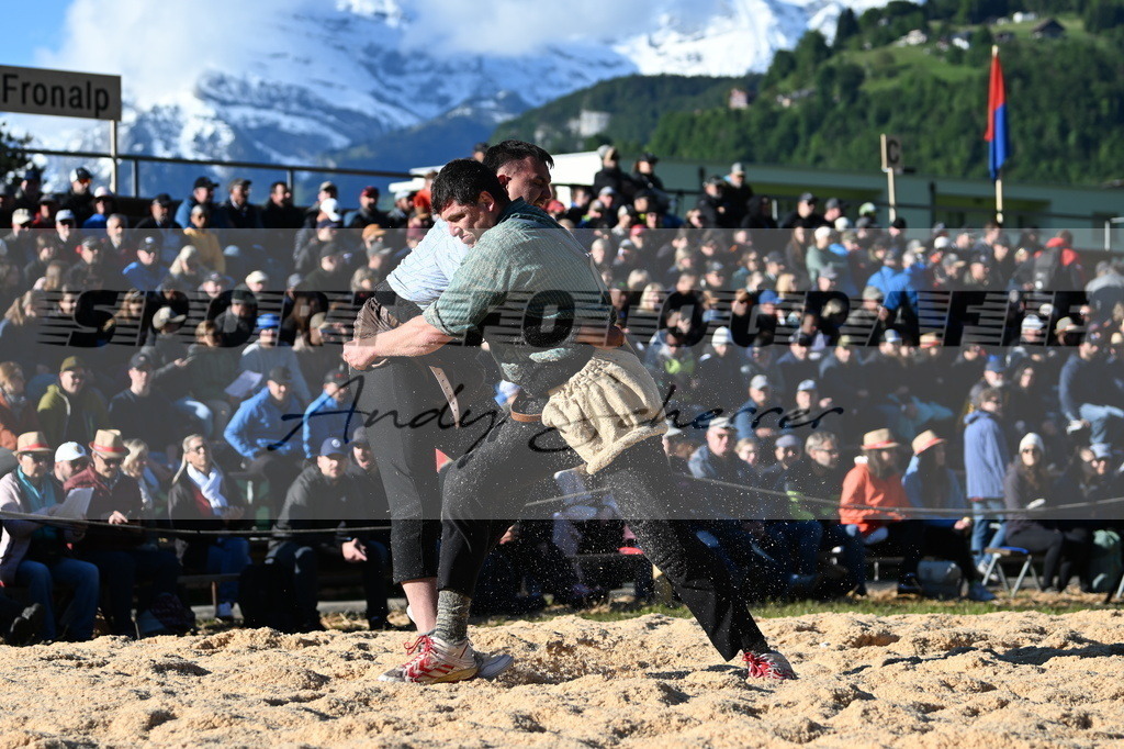 Grab Florian Sieg DSC_6014 | Kaufen Sie Sportbilder im Onlineshop von Andy Scherrer Sportfotografie. Faszinierende Bilder von Sportevents aus der ganzen Schweiz. Fussball, Frauenfussball, Unihockey, Handball, Schwingen und weiteren Sportarten. - Realisiert mit Pictrs.com