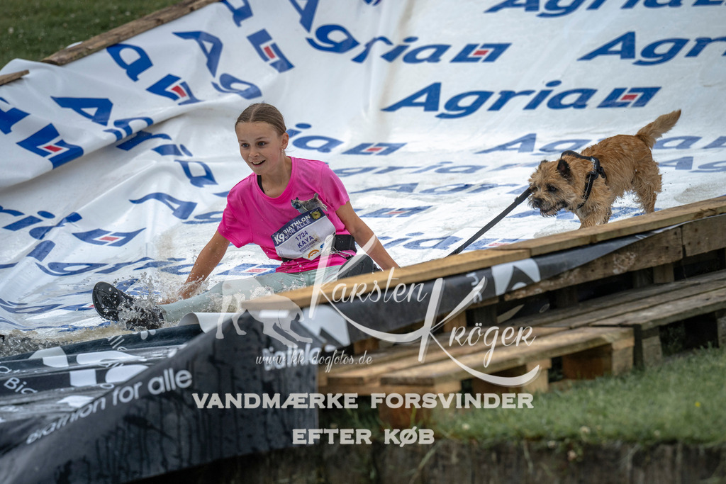 1530_ZZ95202 | kk-dogfotos
