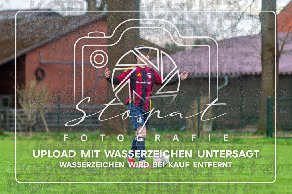 FGFSSGN-1048 | Max Henry Grenke (SG Nordheide 3 #09) beim Herren 3. Kreisklasse HK Spiel zwischen FG Fulde-Stellichte II und SG Nordheide III im Fulder Zentralstadion, Fulde (Simon Paul Stopat) - Realisiert mit Pictrs.com