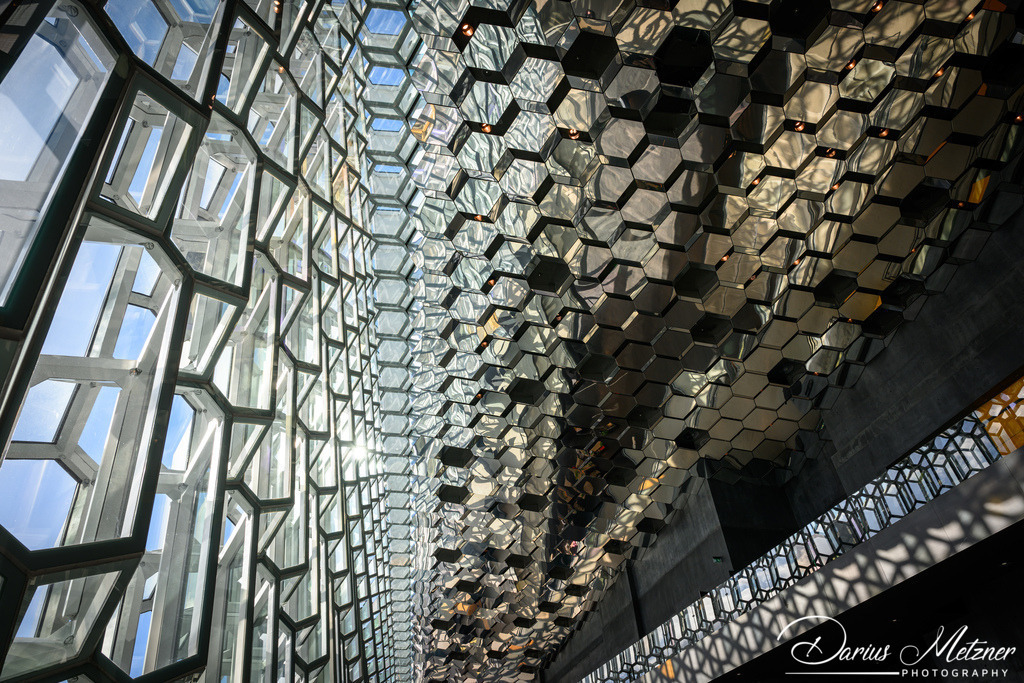 Die Harpa in Reykjavik  | Die Harpa ist das 2011 neueröffnete Opern- und Konzerthaus in der isländischen Hauptstadt Reykjavík