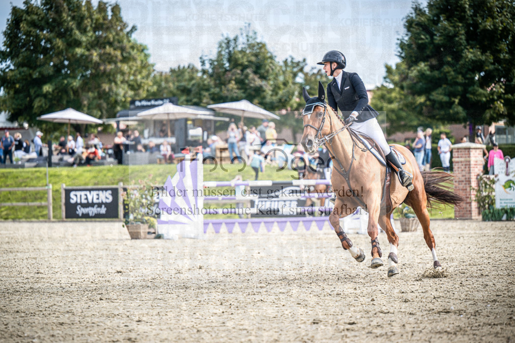 DOS_4023 | Entdecke hochwertige Reitturnierfotos von Foto Oger. Professionell, emotional und authentisch – jetzt Lieblingsmomente im Shop bestellen.Deutschlandweite Turnierfotografie. - Realisiert mit Pictrs.com