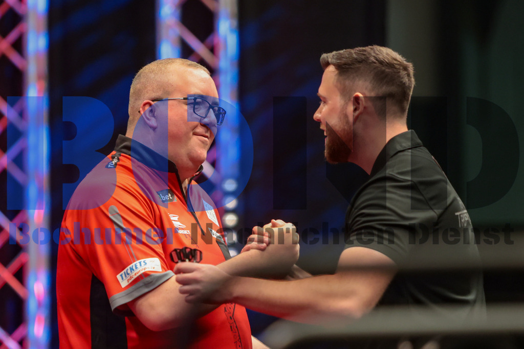 PDC European Darts Open 2024 | {headline}(Foto: Sebastian Sendlak / BOND) - Realisiert mit Pictrs.com