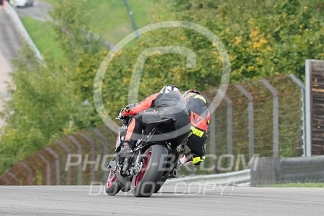 2023_09_18_PBK_12888 | Sportfotografie; SlowMotion; Video; Rennstrecke; Hafeneger; Speer; Racing; RSE; BMW; CBO; Trackday; Motorsportarena; Hockenheimring; Brno; Most; Barcelona; Valencia