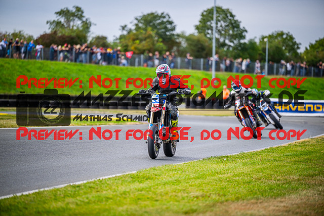 MaZZes_FotoMatrix_231001_8991 | S3