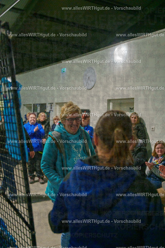 7R504691 | Professionelle Tierfotografie in Mönchengladbach von Daniel Wirth (allesWIRTHgut). Liebevolle & natürliche Bilder von Hunden & Katzen für unvergessliche Erinnerungen.