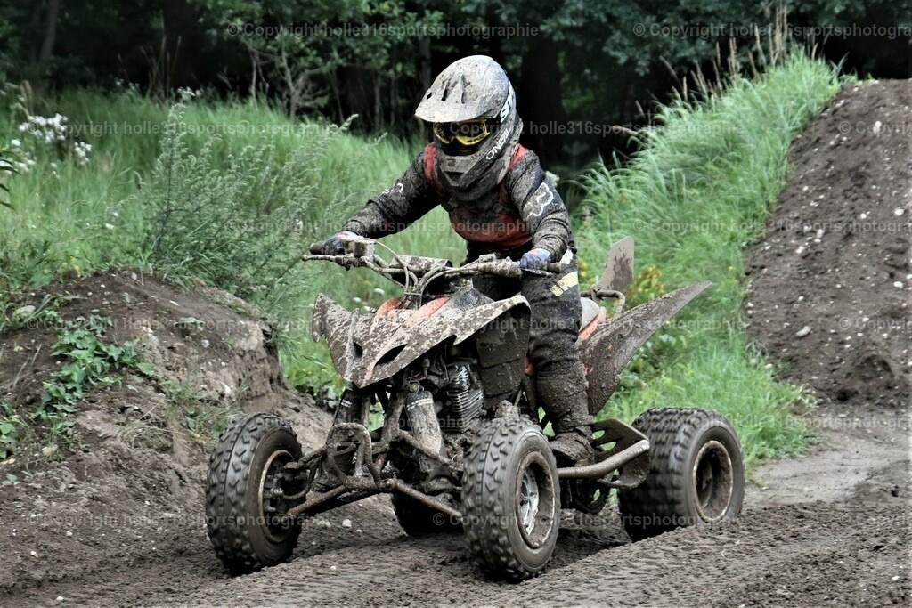 DSC_0179 (2) | Sportfotografie , Motorsport, Motoross, Reitsport, Mointainbike, Enduro,
Landschaft , Outdoor, Eventfotografie, Landschaft, Bilder online bestellen - Realisiert mit Pictrs.com