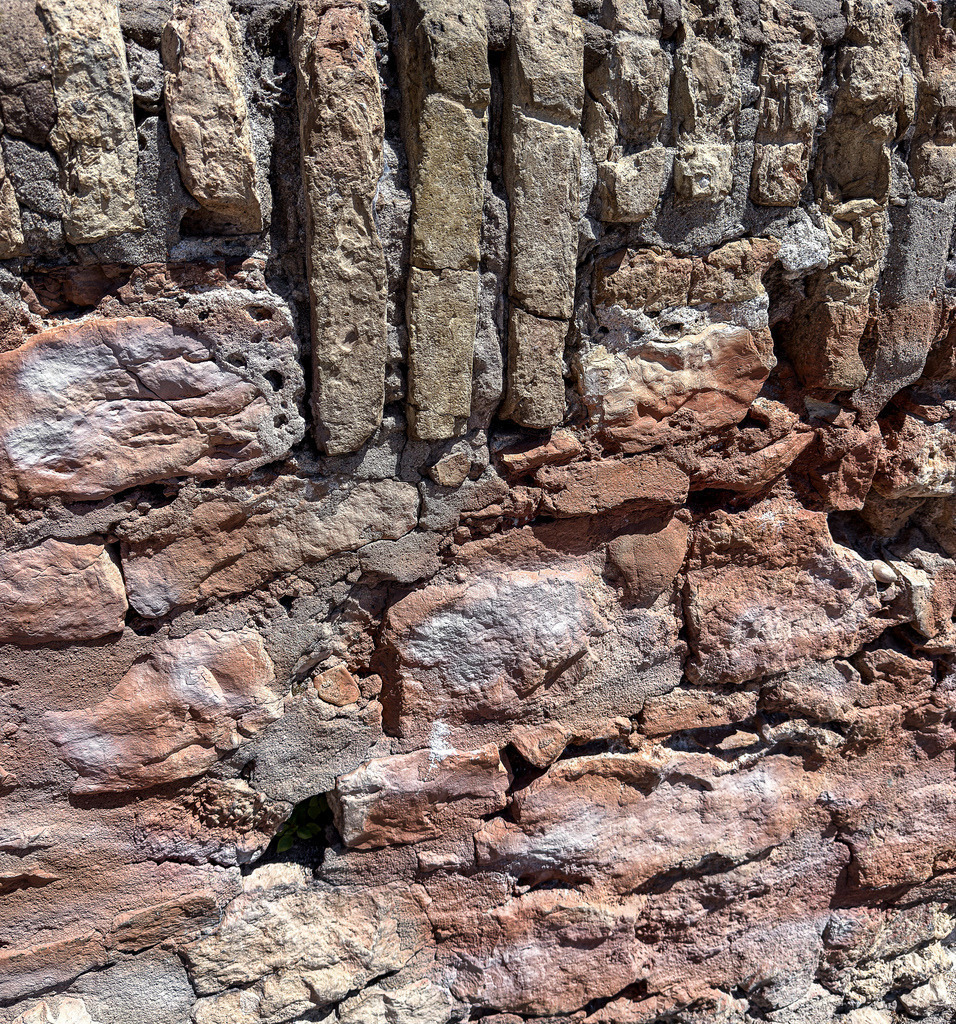 Ancient Walls – Rustikale Stein-Textur | Geschichte in Stein gemeißelt: Diese detailreiche Fine-Art-Fotografie fängt die faszinierende, verwitterte Textur einer jahrhundertealten Steinmauer ein. Das lebendige Zusammenspiel aus warmen Terrakotta-Nuancen, sandigen Erdtönen und tiefen Schattierungen verleiht dem Motiv eine beeindruckende Plastizität. Ein exklusives Kunstwerk, das natürlichen Charakter, Wärme und zeitlose Eleganz in moderne Wohnzimmer, Lofts oder rustikal-minimalistische Räume bringt.▶ Material-Empfehlung: Als großformatiger Druck auf hochwertiger Canvas-Leinwand oder auf mattem Alu-Dibond kommt die haptische, raue Struktur dieser Steinwand besonders edel, wohnlich und absolut reflexionsfrei zur Geltung.Wähle jetzt deine Wunschgröße aus und bringe echte Material-Ästhetik an deine Wand![Archiv-Nr. #9825] - Realisiert mit Pictrs.com