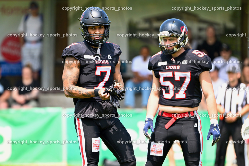 Carinthian Lions vs. Cineplexx Blue Devils | #7 Monai Simon Carinthian Lion, #57 Colovic Blagota Carinthian Lion, Carinthian Lions vs. Cineplexx Blue Devils, Carinthian Lions vs. Cineplexx Blue Devils am 09.06.2025 in Klagenfurt (ASV Sportplatz), Austria, (Photo by Bernd Stefan)