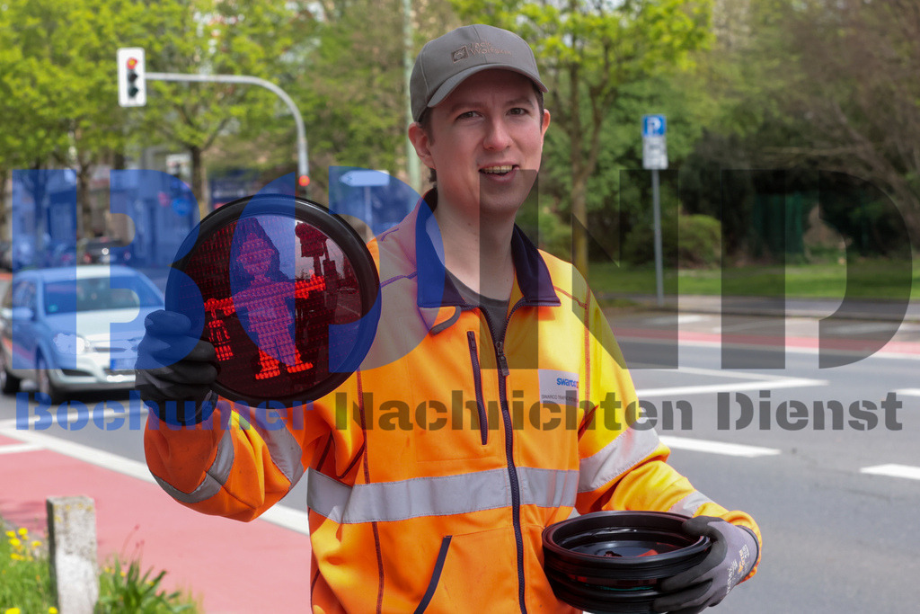 Bergmann-Ampel vor dem Deutschen Bergbaumuseum {date} -  | {headline}



(Foto: Sebastian Sendlak / BOND)

 - Realisiert mit Pictrs.com