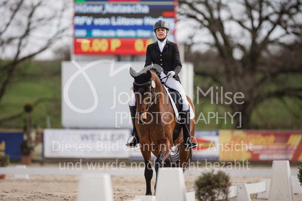 230410_Frühlingsfest_Dressurreiter-L-680 | Deine schönsten Turniermomente als professionelle Fotos! Entdecke hochwertige Pferdesport-Fotografie im Online-Shop. Jetzt Fotos finden & bestellen!