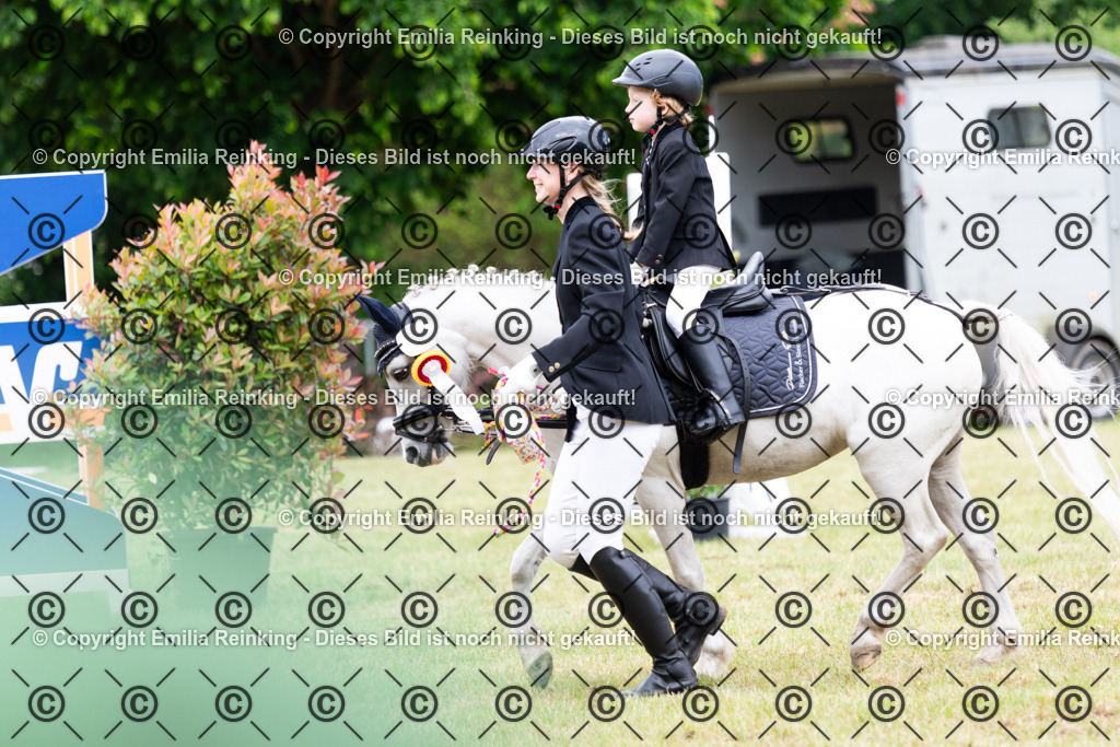 CL5A9374 | Emilia Reinking Fotografie - Realisiert mit Pictrs.com