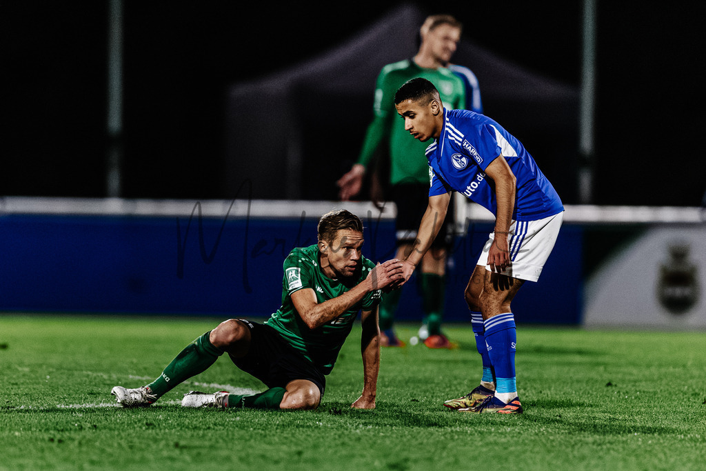 Regionalliga West, Saison 2022/2023, 10. Spieltag: FC Schalke 04 II - SC Preußen Münster | Regionalliga West, Saison 2022/2023, 10. Spieltag, FC Schalke 04 II empfängt SC Preußen Münster im Parkstadion in Gelsenkirchen. Foto: sportfotografie.ms | Markus Paletta - Realisiert mit Pictrs.com