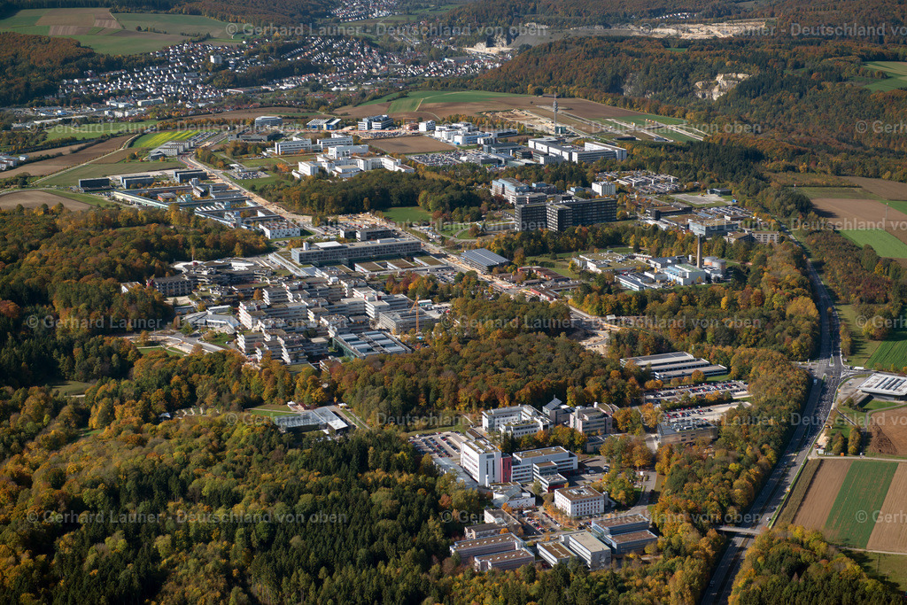 3703741 | ULM 13.10.2017 Stadtansicht des Innenstadtbereiches  in Ulm im Bundesland Baden-Württemberg, Deutschland // City view on down town  in Ulm in the state Baden-Wuerttemberg, Germany Foto: Gerhard Launer